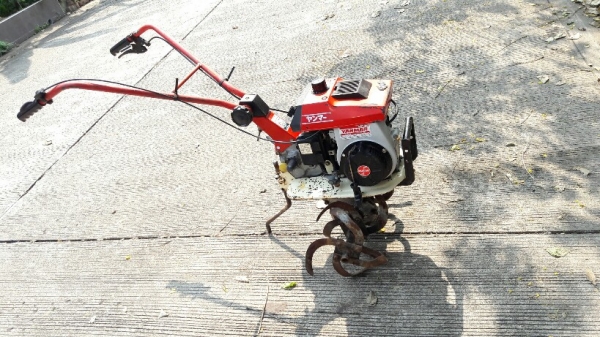 ขายรถพรวนดินตั๊กแตน yanmar mt310  3 hp