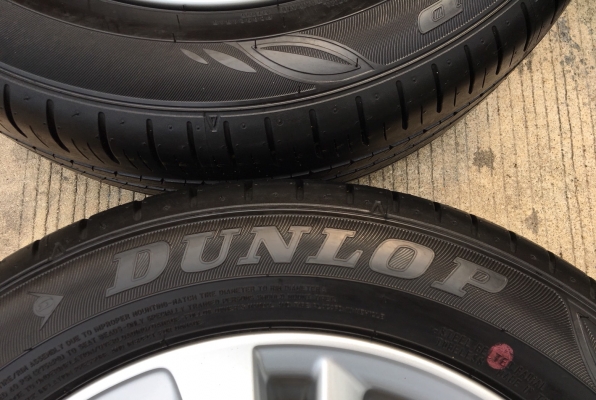 ล้อแม็กป้ายแดง Toyota Yaris Ativ 2017 ขอบ 15 พร้อมยางป้ายแดง Dunlop 185-65-15