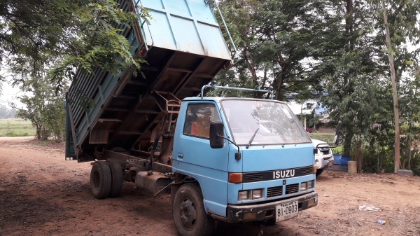 Isuzu ดั้มเกษตร เครื่อง 4BE1-110 แรง เครื่องดี คัสซีสวย Isuzu ดั้มเกษตร เครื่อง 4BE1-110 แรง เครื่องดี คัสซีสวย