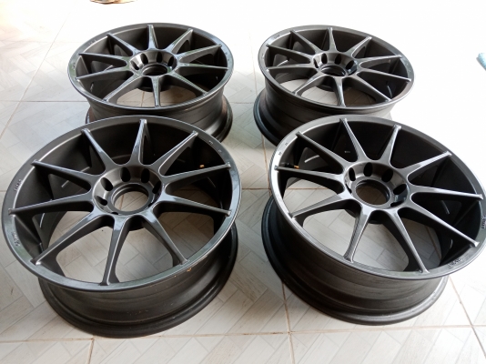 ขายล้อแม็ก 17" 4 รู 114 สภาพใหม่