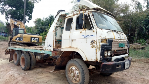 โทรก่อนเป็นเจ้าของก่อน ขายๆๆหางปลาNISSA UDCW430 สองเพลา หางขึ้นCAT320D สบายๆ รถดีๆ ราคาโคตรถูก ราคา 250,000บาท เอกสารใบซื้อขาย  (โทร)ID (line)084-3923995 (/)099-0035892