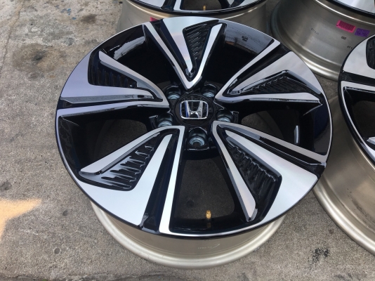 ล้อแม็กป้ายแดง Honda Civic FK ขอบ 17 สวยกริ๊บ