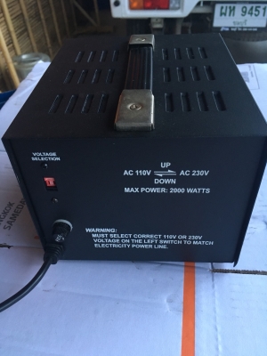 หม้อแปลงไฟจาก 230v ==&gt; 110v ขนาด 2,000w LIANLONG