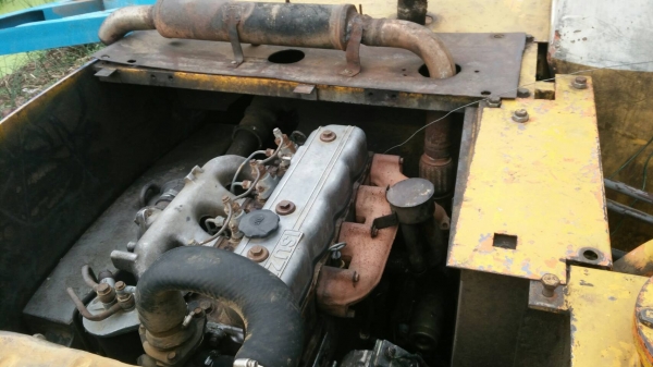 ขายแบคโฮฮิตาชิ60ปั้มดีปั้ม3ตอนเครื่องอีซุ100แรงเอวแน่นโซ่ดีสนใจโทร0641019335/0807346335ครับ