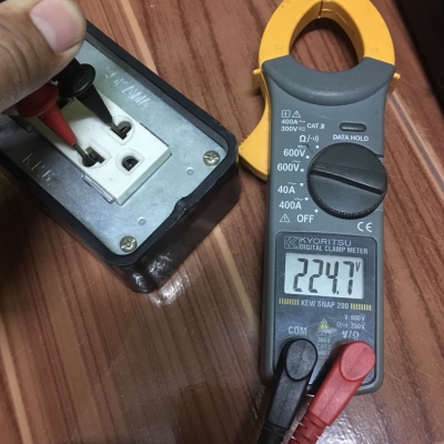หม้อแปลงไฟจาก 200v/220V/240V ==> 110v ขนาด 2,000w ของ SUNDAR