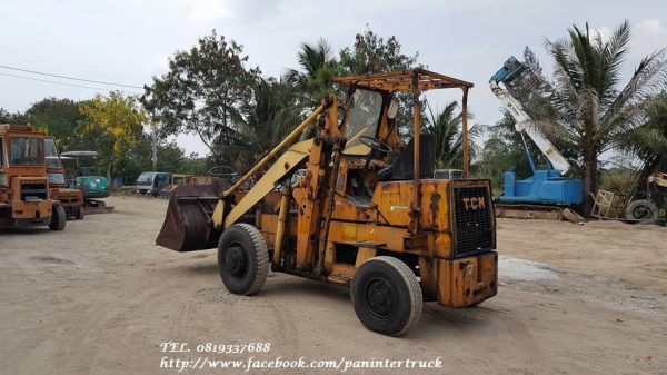 *มหกรรม ลดล้างสต๊อค SALE รถตักล้อยางTCM -SD23Y3 /ขับเคลื่อนเพลาเดียว/เลี้ยวล้อ / เกียร์ธรรมดา/เครื่องยนต์ HINO-DM100- 6สูบ /มีเอกสารแจ้งจำหน่าย ราคาเพียง 190,000 บาท