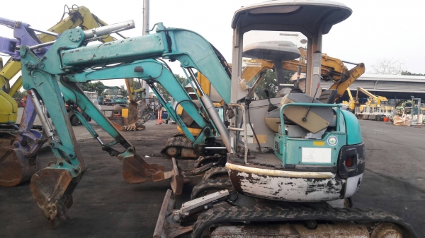 ขายรถขุด KOBELCO SK 30๊ UR