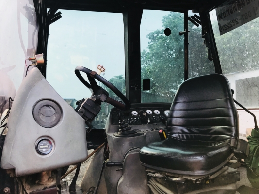 ขายรถตักหน้าขุดหลัง CAT424D เพลาเดี่ยว เอกสารเล่มทะเบียน