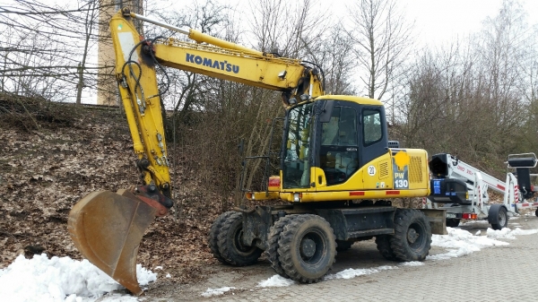 Komatsu PW130-7 ปี 2006 4,865 ชั่วโมง โทร 061-4194021 พรภวิษย์