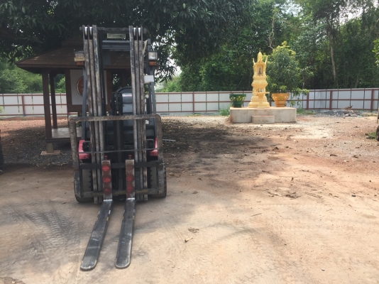 รถยกไฟฟ้านิชิยู 1.5 ตัน เสาสูง 4.50 เมตร ฟลูฟรีเข้าตู้