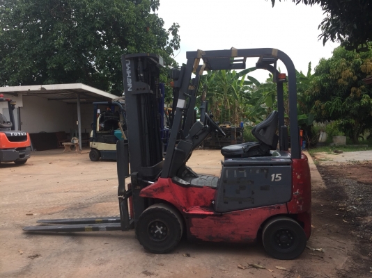 รถยกไฟฟ้านิชิยู 1.5 ตัน เสาสูง 4.50 เมตร ฟลูฟรีเข้าตู้