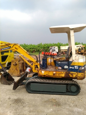 รถแบคโฮ KOMATSU PC15-6 รถเก่านอกนำเข้า ยังไม่เคยใช้งานในไทย ไฟฟ้าครบ ชม.การทำงาน 4000+ ชม. เครื่องดี ปั๊มดี พร้อมใช้งาน มีเอกสารใบอินวอยซ์