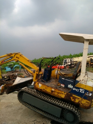 รถแบคโฮ KOMATSU PC15-6 รถเก่านอกนำเข้า ยังไม่เคยใช้งานในไทย ไฟฟ้าครบ ชม.การทำงาน 4000+ ชม. เครื่องดี ปั๊มดี พร้อมใช้งาน มีเอกสารใบอินวอยซ์