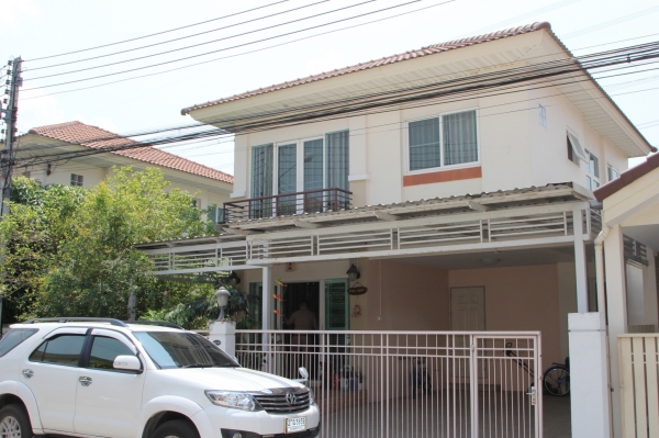 บ้านเดี่ยวหมู่บ้านศุภาลัยศรีสมาน-ปทุมธานี 2 ชั้น 43 ตารางวา