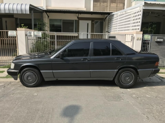 Benz 190e ปี93 เครื่องเจ เกียร์ออโต้ แก๊สหัวฉีด