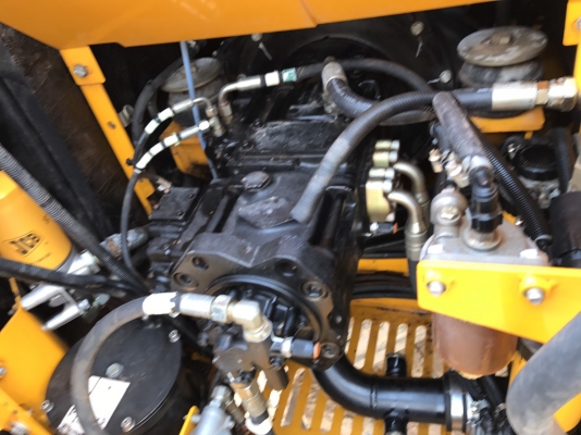 JCB - รถขุดเจซีบี ใช้ดี(จึงบอกเพื่อน)....ราคาแค่1.35ล้าน..สนใจโทรหาเพื่อน ☎ 081-989-1989 + ID LINE :