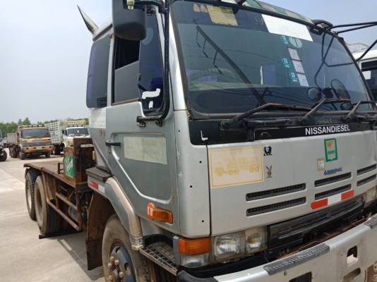 ขายหัวลาก NISSAN CW430M 290 TURBO มี 7 คัน ขายหัวลาก NISSAN CW430M 290 TURBO มี 7 คัน