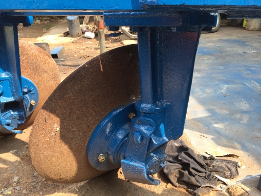 ขาย อุปกรณ์ต่อพ่วงรถไถใหญ่ ผาน 3 , ผานลิปเปอร์ , หางเสียบอ้อย มีหลายแบบให้เลือก สำหรับรถไถใหญ่