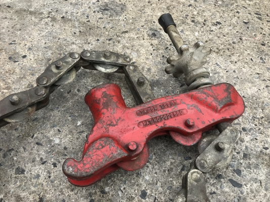 ขายชุดเครื่องมืองานประปาแบบมืออาชีพ สภาพสวยมากๆ อุปกรณ์ตามรูป 4ชิ้น พร้อมใช้งาน ราคา 6,000 บาท