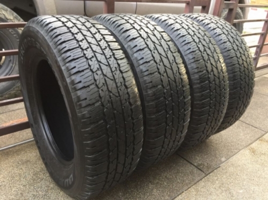 ยาง Bridgestone 265 65 17 ปี16 ดอกเต็ม ไม่มีปะ ใช้ยาว ราคาไม่แพง