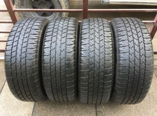 ยาง Bridgestone 265 65 17 ปี16 ดอกเต็ม ไม่มีปะ ใช้ยาว ราคาไม่แพง