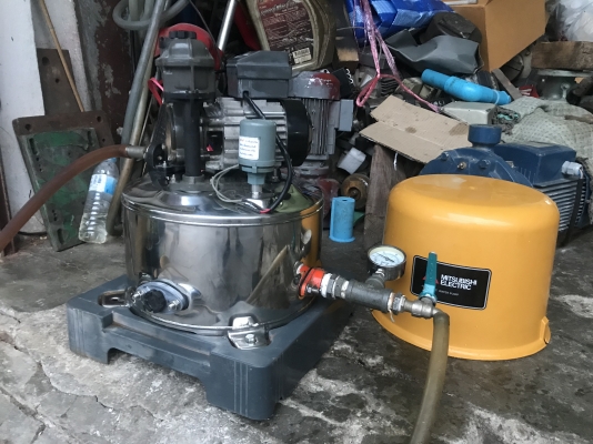 ขายปั้มน้ำอัตโนมัติ Mitsubishi 150W ใส่ถังสแตนเลส+ฝาครอบเบิกใหม่ครับ ตรวจเช็คแรงดันเรียบร้อย ไม่มีรั่วซึม พร้อมใช้งาน รับประกันคุณภาพ ราคา 3,500 บาทพร้อมส่ง