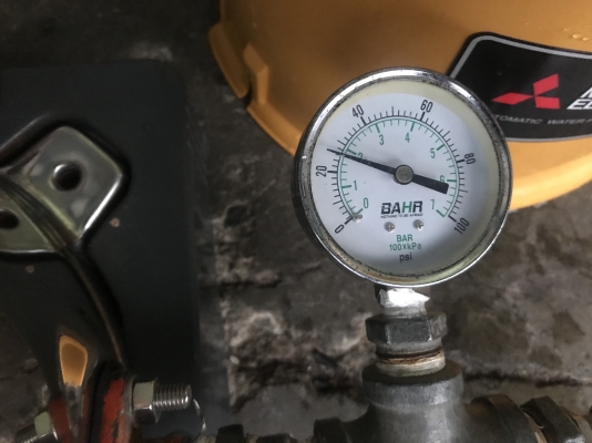 ขายปั้มน้ำอัตโนมัติ Mitsubishi 150W ใส่ถังสแตนเลส+ฝาครอบเบิกใหม่ครับ ตรวจเช็คแรงดันเรียบร้อย ไม่มีรั่วซึม พร้อมใช้งาน รับประกันคุณภาพ ราคา 3,500 บาทพร้อมส่ง