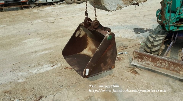 *มหกรรม ลดล้างสต๊อคSALE*FROM JAPAN BUCKETบุ๊งกี๋สำหรับรถขุดไซค์ 30,40,45,50 /สลัก 45 มิล/ปากกว้าง:27 นิ้ว(69 cm.) /สินค้าเก่านอก ราคาเพียง(ใบละ) 9,000 บาท