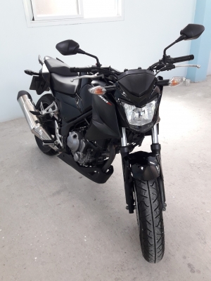Honda cb 300f ใช้น้อยมาก ปี58วิ่ง12000โล สวยเดิมทั้งคัน ไม่เคยชนไม่เคยล้ม บุ๊กเซอร์วิสใบรับประกันอยู