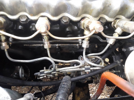 ขายรถยก TCM FD25 Z2S เครื่องดีเซล C240  เสาสูง 4 เมตร ยกได้ 2.5 ตัน เกียร์ธรรมดา ล้อหน้าคู่ รถนอกนำเข้า ติดต่อ 098-7962549