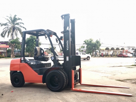 ขายรถโฟลคลิฟท์ TOYOTA 8FD30 ดีเซล เกียร์ออโต , เสาฟลูฟรี ยกสูง 4 เมตร ,ไซด์ชิฟ เครื่องยนต์ดีเซล 3Z , รถนำเข้าแท้จากญี่ปุ่น 100\% ( รถไม่เคยใช้งานในเมืองไทย นำเข้าจากญี่ปุ่น ) ขายรถโฟลคลิฟท์ TOYOTA 8FD30 ดีเซล เกียร์ออโต , เสาฟลูฟรี ยกสูง 4 เมตร ,ไซด์ชิฟ เครื่องยนต์ดีเซล 3Z , รถนำเข้าแท้จากญี่ปุ่น 100\% ( รถไม่เคยใช้งานในเมืองไทย นำเข้าจากญี่ปุ่น )