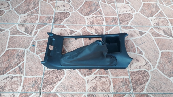 ฝาครอบคันเกียร์ Mazda6