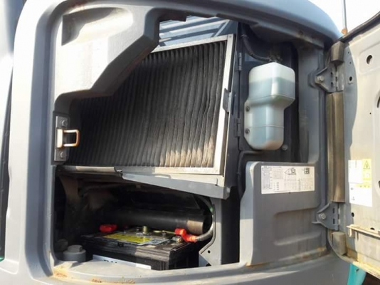 ขายจ้า.KOBELCO SK125SR  YV06  ปี 2012  3,XXX  ชั่วโมง  เก่านอกแท้ เดิมๆๆ  สภาพสวยมากๆๆ   พร้อมใช้  โทร  089-3818694  ดวงนภา