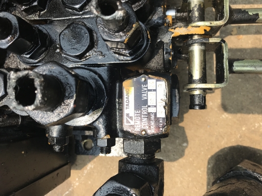 ขาย ปั้ม2ตอน/ขุดคอนโทน 2 ระบบ ขาย ปั้ม2ตอน/ขุดคอนโทน 2 ระบบ