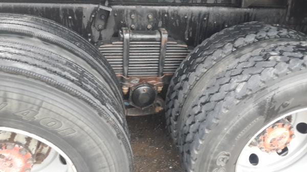 ฮีโน่ 320  ปี 47 กระบะสามมิตร ดั้มแม่ลูก