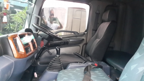 ฮีโน่ 320  ปี 47 กระบะสามมิตร ดั้มแม่ลูก