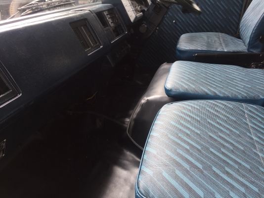 ขาย หัวสิบล้อ. ISUZU. ร็อคกี้  สีใหม่  อุปกรณ์ครบ