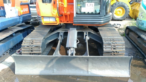 รถขุด ฮิตาชิ EX75 UR -3