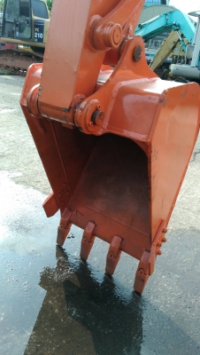 รถขุด ฮิตาชิ EX75 UR -3