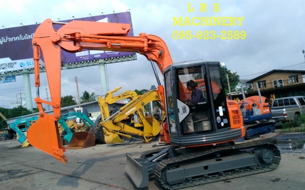 รถขุด ฮิตาชิ EX75 UR -3