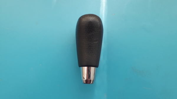 หัวเกียร์หนังรู เกลียว10มิล