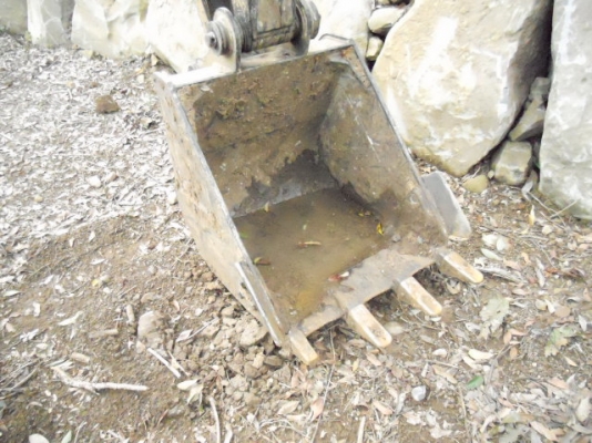 Caterpillar 308CCR ชั่วโมงทำงานน้อย รถขุดญี่ปุ่น โทร. 080-6565422 (หนิง)