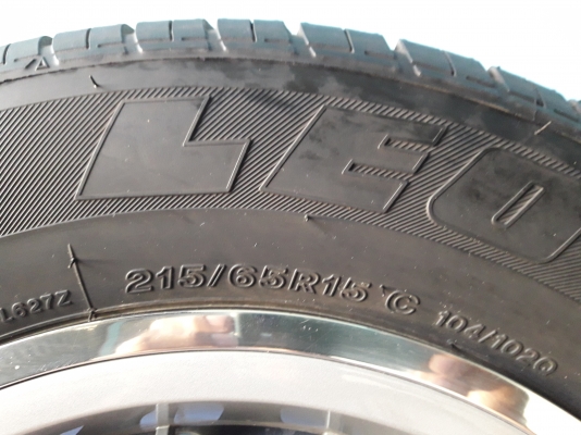 ล้อBenz 15 พร้อทยาง 215/65/15 4ล้อ 4500 ล้อBenz 15 พร้อทยาง 215/65/15 4ล้อ 4500