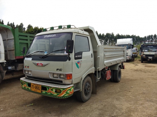 ขาย HINO รุ่น FC2WEKA มือสองสภาพใหม่