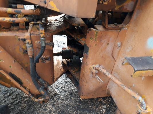 ขายด่วนรถตักเอวอ่อน TCM.STD15 รถสวบ สภาพพร้อมใช้งาน ตัก 1 คิว ขายด่วนรถตักเอวอ่อน TCM.STD15 รถสวบ สภาพพร้อมใช้งาน ตัก 1 คิว