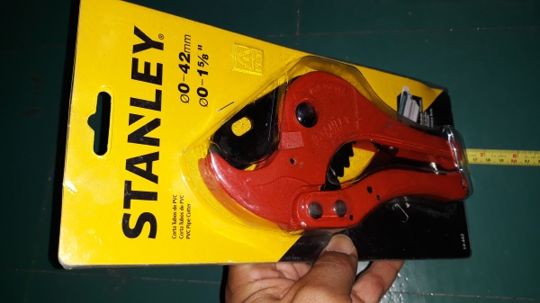 ขายคัดเตอร์ตัดท่อPVC STANLEY MADE IN TAIWAN.ใหม่