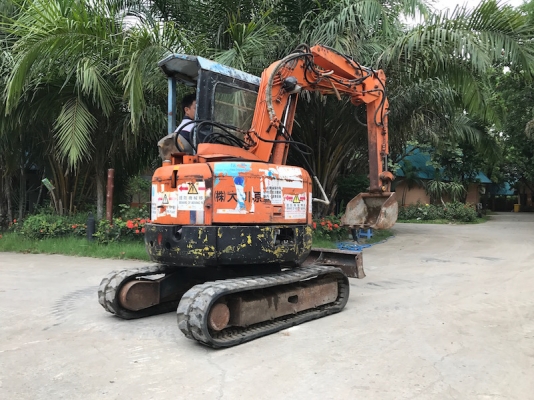 ขายแบคโฮHITACHI EX30พิมพ์นิยมเก่านอก100\%PC30(ปั้มนิ้ว)(คอนโทลน้ำมัน)แน่นๆ เดิมจากญี่ปุ่น ทำงานสมบูรณ์ทุกระบบ รับรองไม่ผิดหวัง 235,000 เท่านั้น!!