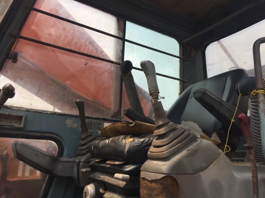 ขายรถขุดEX310-3 สภาพดีใช้งานได้เลย