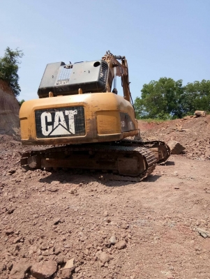 ขายรถแบคโฮ CAT 315 D เอกสารเล่ม ไมล์ 13000 ชม.ราคา 750000