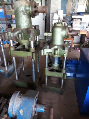 แท่นอัดไฮดรอลิคอะไหล่เครื่องจักร์ แท่นอัดไฮดรอลิคอะไหล่เครื่องจักร์